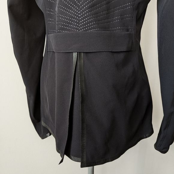 Rare Lululemon Harmony Softshell Jacket Black NWT - Picture 12 of 13